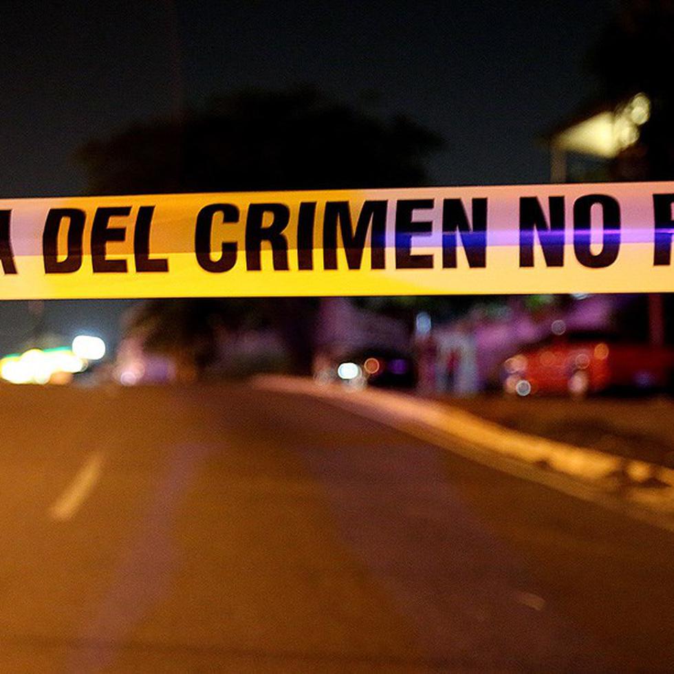 El cuerpo baleado de un hombre no identificado fue encontrado en la noche del miércoles en el interior de un auto en el barrio Pugnado de Vega Baja.
