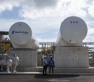 La empresa New Fortress Energy suple gas natural a las unidades #5 y 6 de la central San Juan de la AEE.