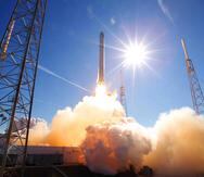 La primera tripulación privada tardará uno o dos días en llegar a bordo de una cápsula SpaceX Dragon tras despegar de Cabo Cañaveral.