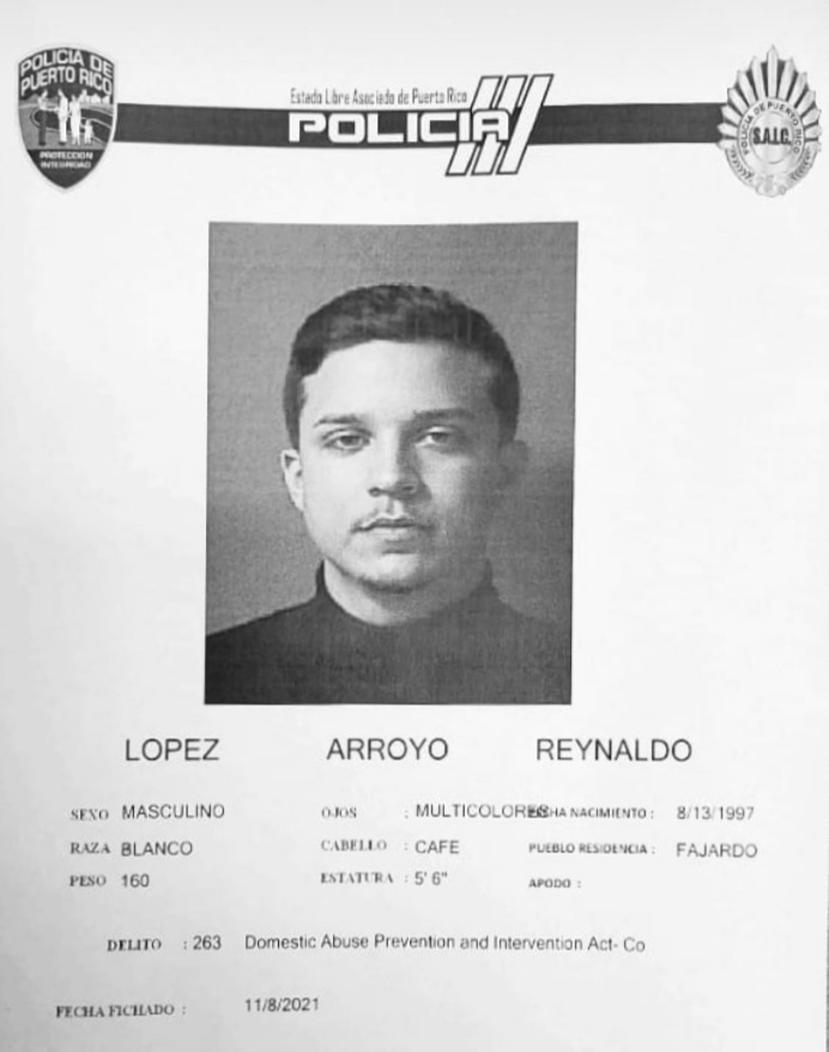 Reinaldo López Arroyo fue acusado luego de que su esposa lo denunciara por presuntamente mantener un patrón de maltrato físico y emocional.