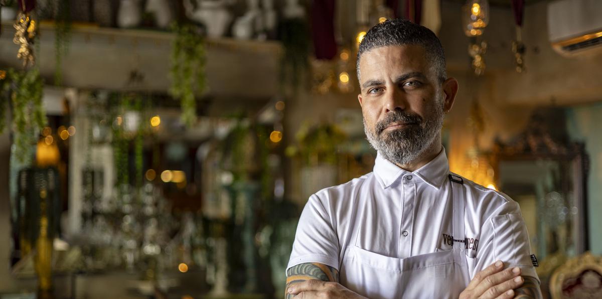 El chef Gabriel Hernández fue nominado en la categoría de mejor chef del área sur de Estados Unidos en los Premios de la Fundación James Beard.