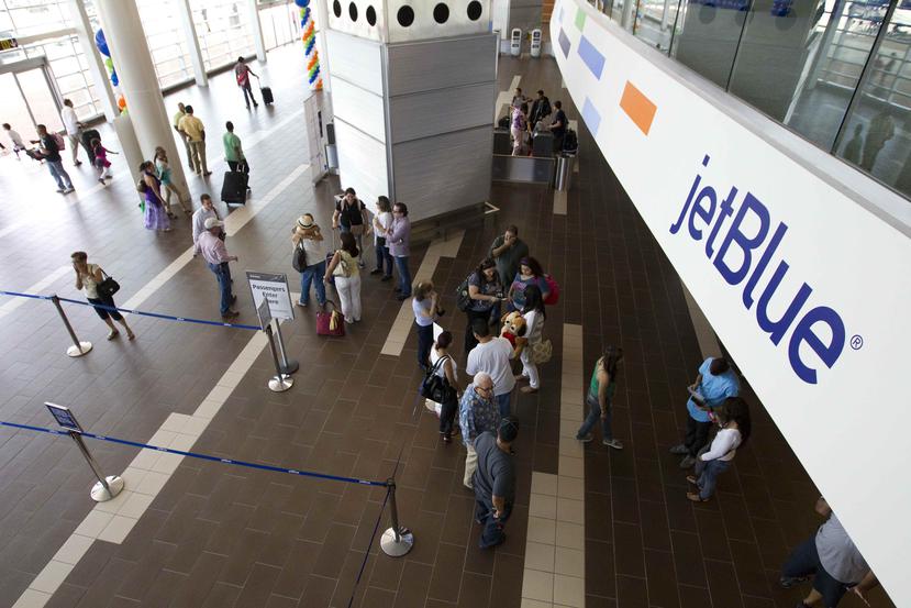 JetBlue indicó que se mandendrá evaluado las nuevas rutas para maximizar la experiencia de los consumidores, y cubrir la demanda de los destinos de mayor interés .
