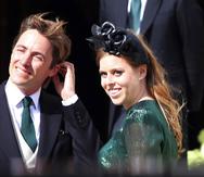 La princesa Beatrice de York y su esposo Edoardo Mapelli se convirtieron en padres de una niña el pasado sábado. (Foto: AP)