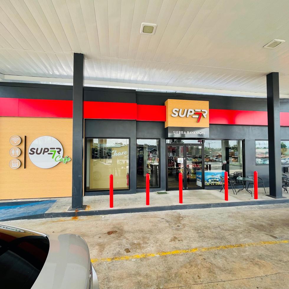 Durante el 2021 se han añadido 20 tiendas nuevas a la red de Super 7, generando más de 120 empleos directos en Puerto Rico.