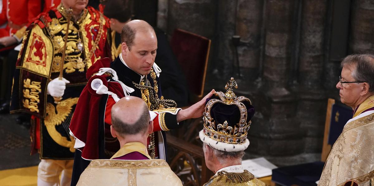 El príncipe William es el primero en la línea de sucesión al trono británico.