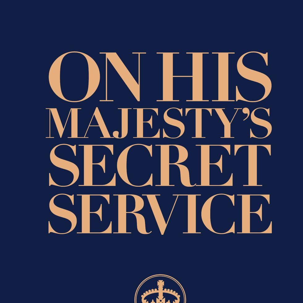 Portada de la novela “On His Majesty’s Secret Service” (Al servicio secreto de Su Majestad) escrita por Charlie Higson, que salió a la venta en Reino Unido el 4 de mayo de 2023.
