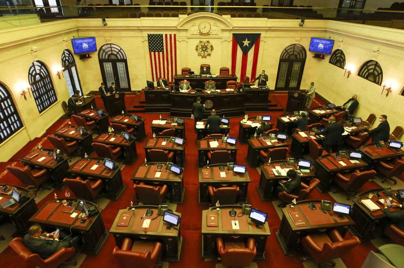 Temprano en la jornada de hoy, el Senado acogió, sin enmiendas y de manera simbólica, el presupuesto enviado a la Legislatura por la gobernadora Wanda Vázquez Garced de $10,214 millones.