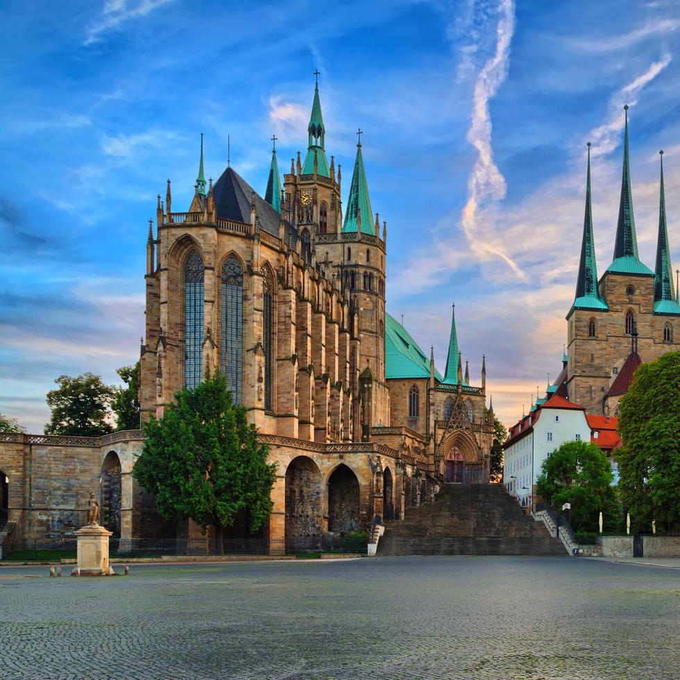 Erfurt, conocida como la “Ciudad de las torres”, además de romántica, es Patrimonio Histórico de Alemania.