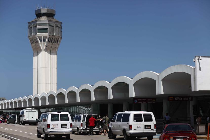 Vista parcial del aeropuerto internacional Luis Muñoz Marín. (GFR  Media)
