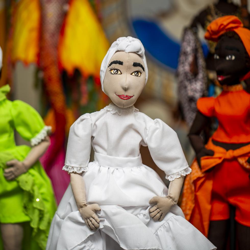 Senior adults are fans of the different types of rag dolls.