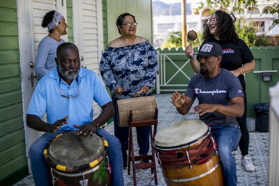 “What we did was not just sit down to play and sing, but we wanted to be aware of what happened, to grow and learn more”, Julia Ivette “Julie” Laporte García, director and singer of the Umoja Collective.
