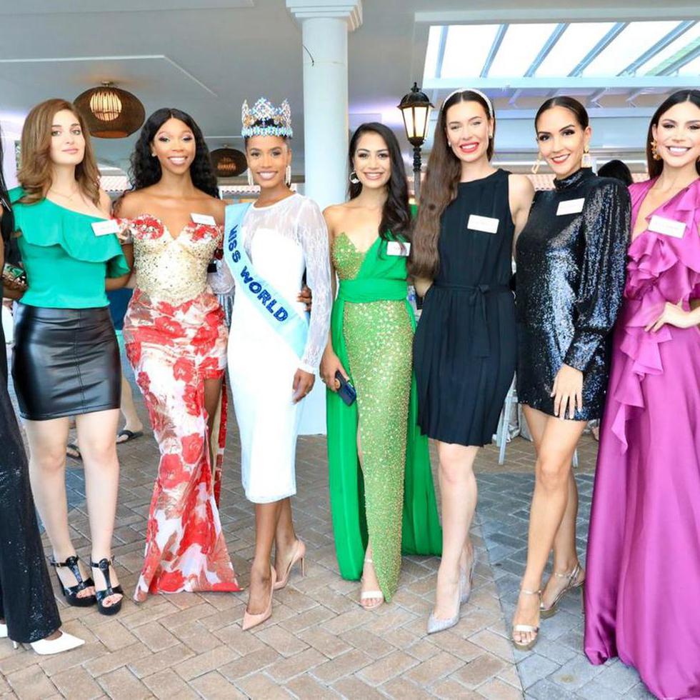 Algunas de las concursantes de Miss Mundo 2021 durante un evento realizado en diciembre pasado.
