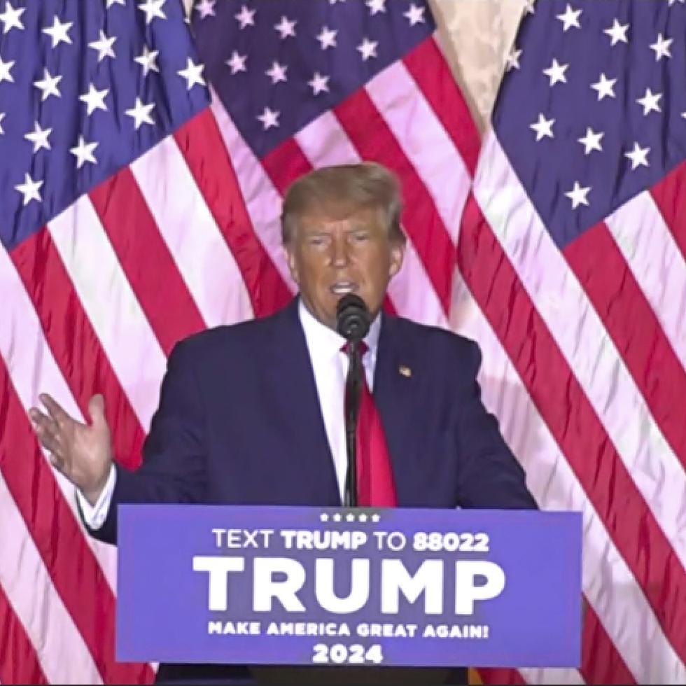 Donald Trump regresa al ruedo electoral al anunciar su precandidatura a la Casa Blanca.
