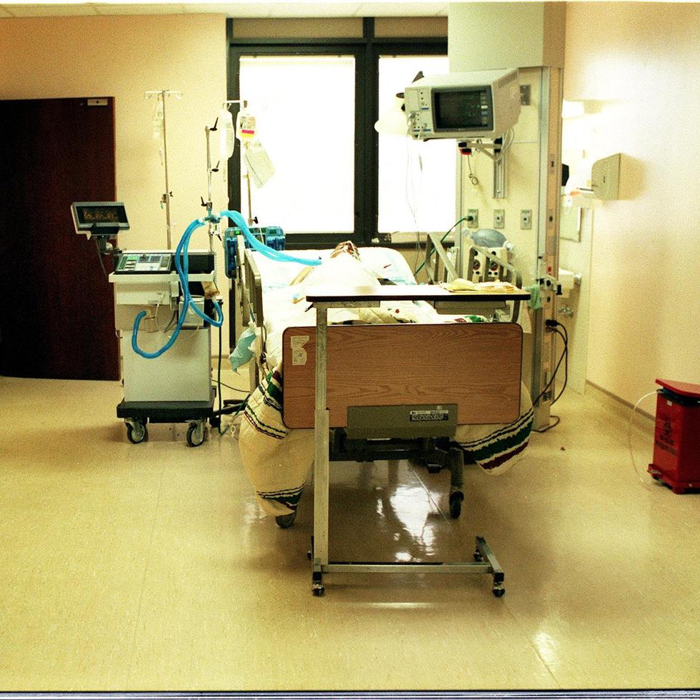 Si se llenaran los hospitales, se habilitaría el primer piso del Centro de Convenciones para atender pacientes que no requieran de cuidado crítico. (GFR Media)