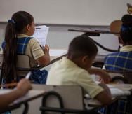 Según los resultados en las pruebas PISA en matemáticas, prácticamente ninguno los estudiantes de Puerto Rico alcanzó el desempeño promedio mínimo de 3. (Archivo/GFR)