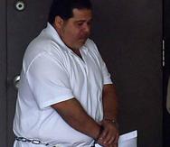 Un tribunal de Puerto Rico ordenó que Rolando Rivera Solís (en la foto) le pagara $73,500 a Luis de la Cruz Martínez por una demanda. Un día antes de una vista sobre el embargo los bienes de Rivera Solís, De la Cruz Martínez fue asesinado, según declaró un testigo.