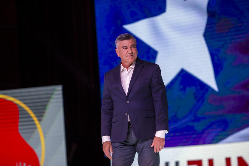 El candidato popular a la gobernación Carlos Delgado Altieri durante su cierre de campaña en Trujillo Alto el domingo.