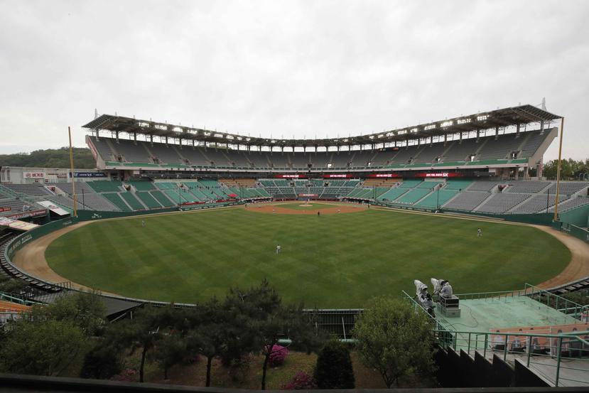 El estadio en Incheon, Corea del Sur, durante un partido entre los Hanwha Eagles y SK Wyverns el pasado martes.