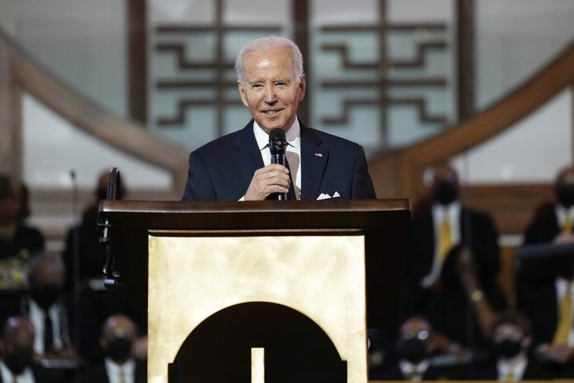 El presidente Joe Biden habla en la Iglesia Bautista Ebenezer, en Atlanta, el domingo 15 de enero de 2023. (AP Foto/Carolyn Kaster)