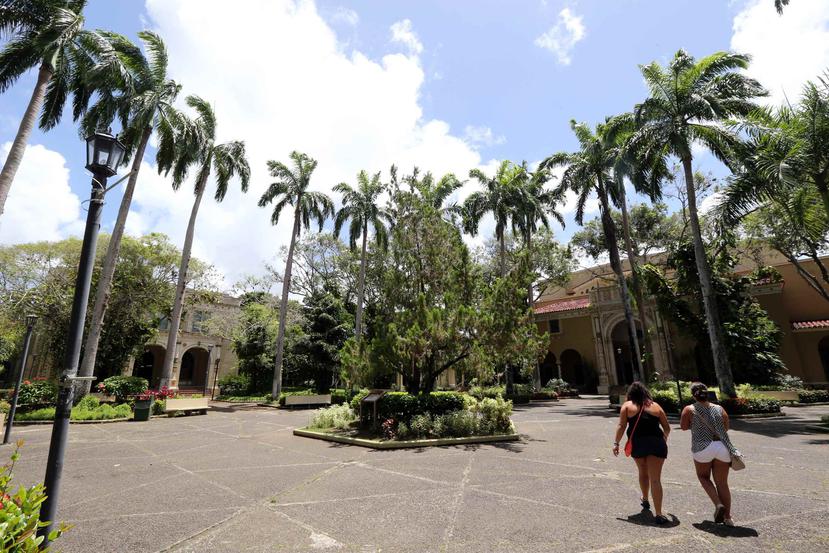 La Facultad de Humanidades del recinto de Río Piedras de la UPR no ha tenido un decano en propiedad desde 2016. (GFR Media)