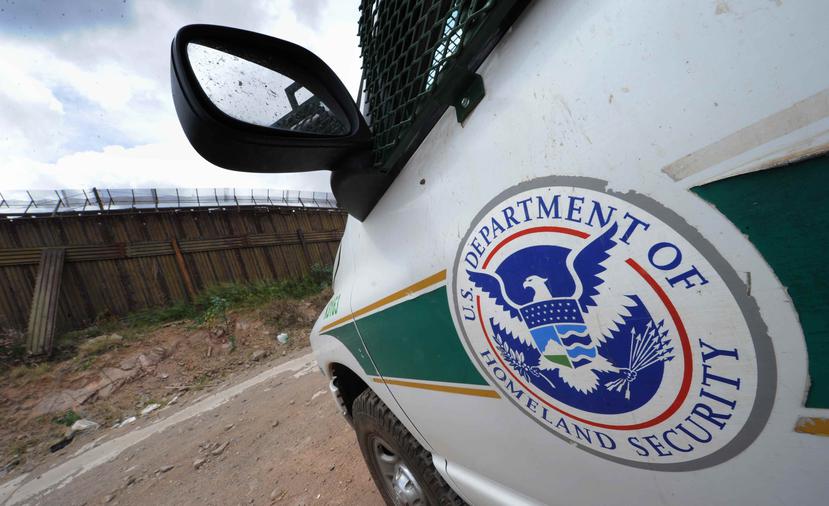 En un comunicado la agencia de protección fronteriza dijo que sus agentes tienen “amplia autoridad policial” y pueden interrogar a individuos. (Archivo)