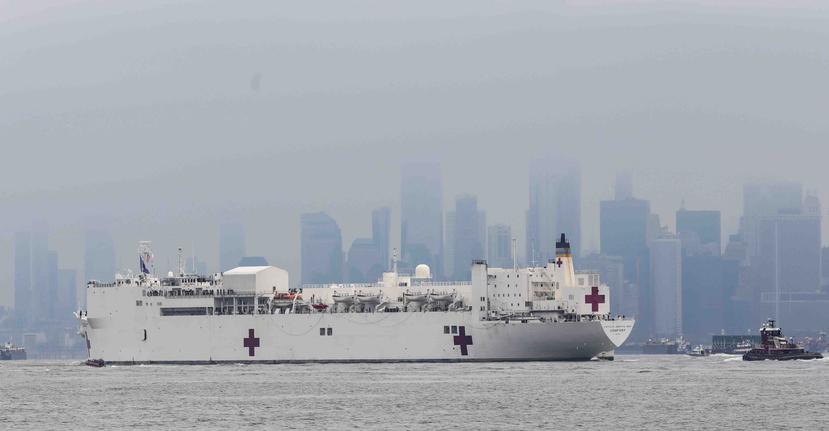 El buque hospital Comfort  atendió a 182 pacientes en Nueva York. (AP)