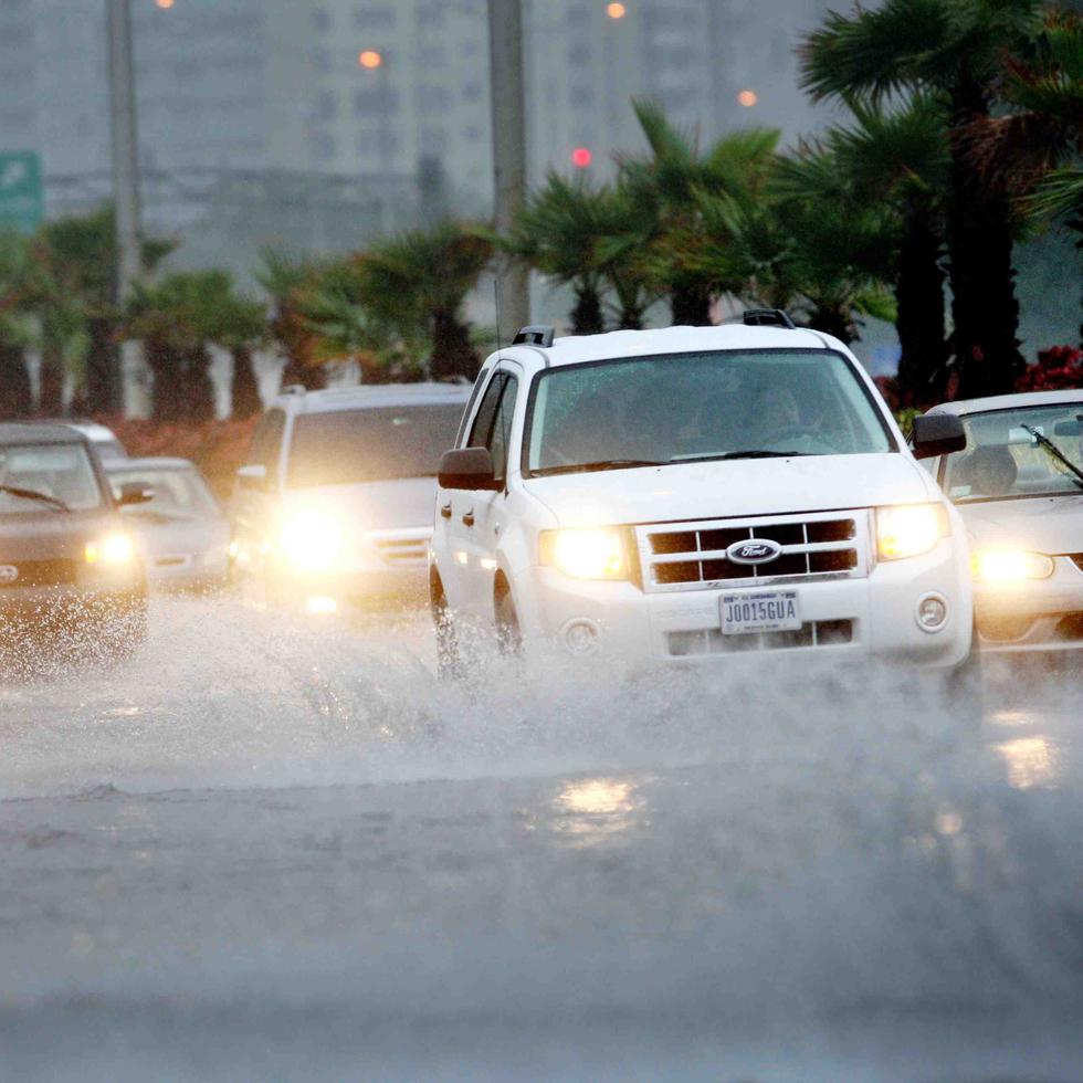 El Servicio Nacional de Meteorología en San Juan emitió una advertencia de inundaciones para los municipios de Carolina y Loíza hasta las 2:00 p.m. del jueves.