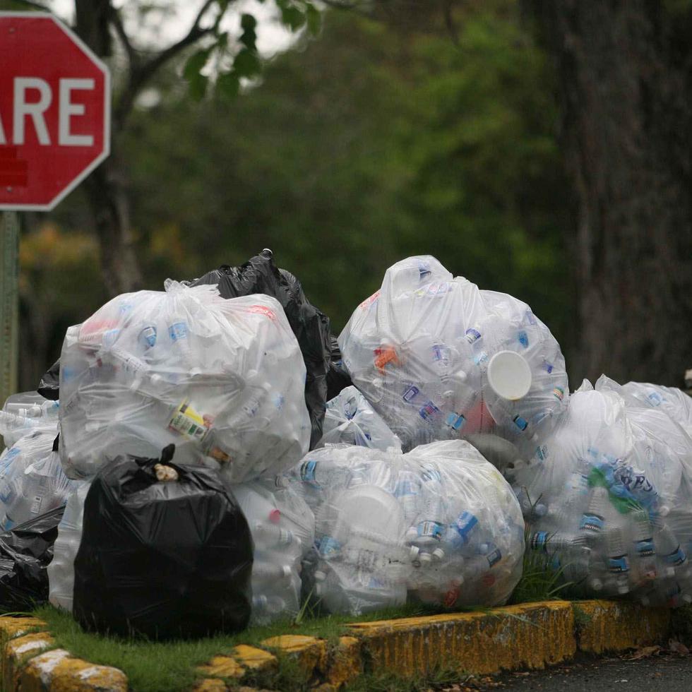 El Municipio de Cataño realizó la subasta, el 24 de mayo de 2022, para “el recogido de desperdicios sólidos, domésticos y vegetativos”, según la demanda. (Archivo)