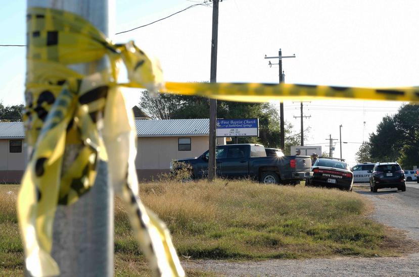Devin Kelley fue identificado como la persona que entró a tiros el domingo en el templo First Baptist Church de Sutherland Springs, y causó la muerte de 26 personas y unos 20 heridos.