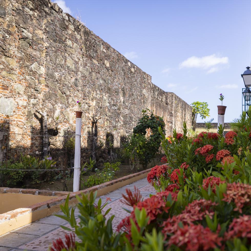 El único museo histórico de la Isla Nena, El Fortín Conde de Mirasol es visitado anualmente por más de 10,000 personas.