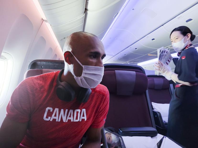 Damian Warner, destacado decalista canadiense, conversó con El Nuevo Día durante el vuelo que lo llevaría a Japón.