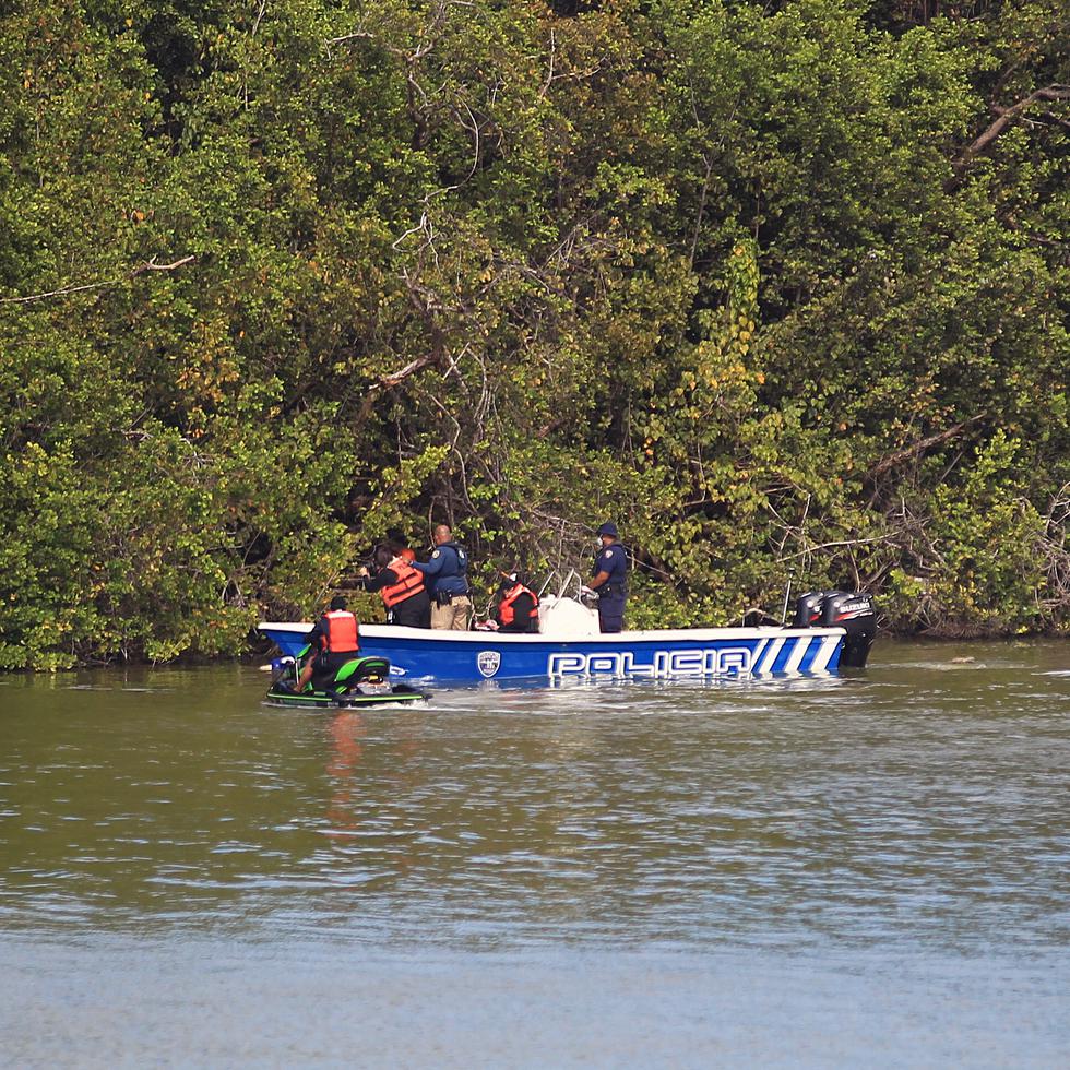El cuerpo de Keishla Rodríguez Ortiz fue encontrado por la Policía en la Laguna San José, cerca del puente Teodoro Moscoso. (alex.figueroa@gfrmedia.com)