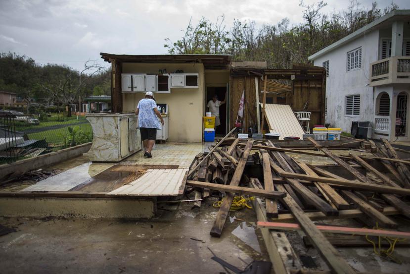 FEMA ha recibido 581,000 solicitudes de personas en la isla que buscan ayuda tras el embate del huracán María.