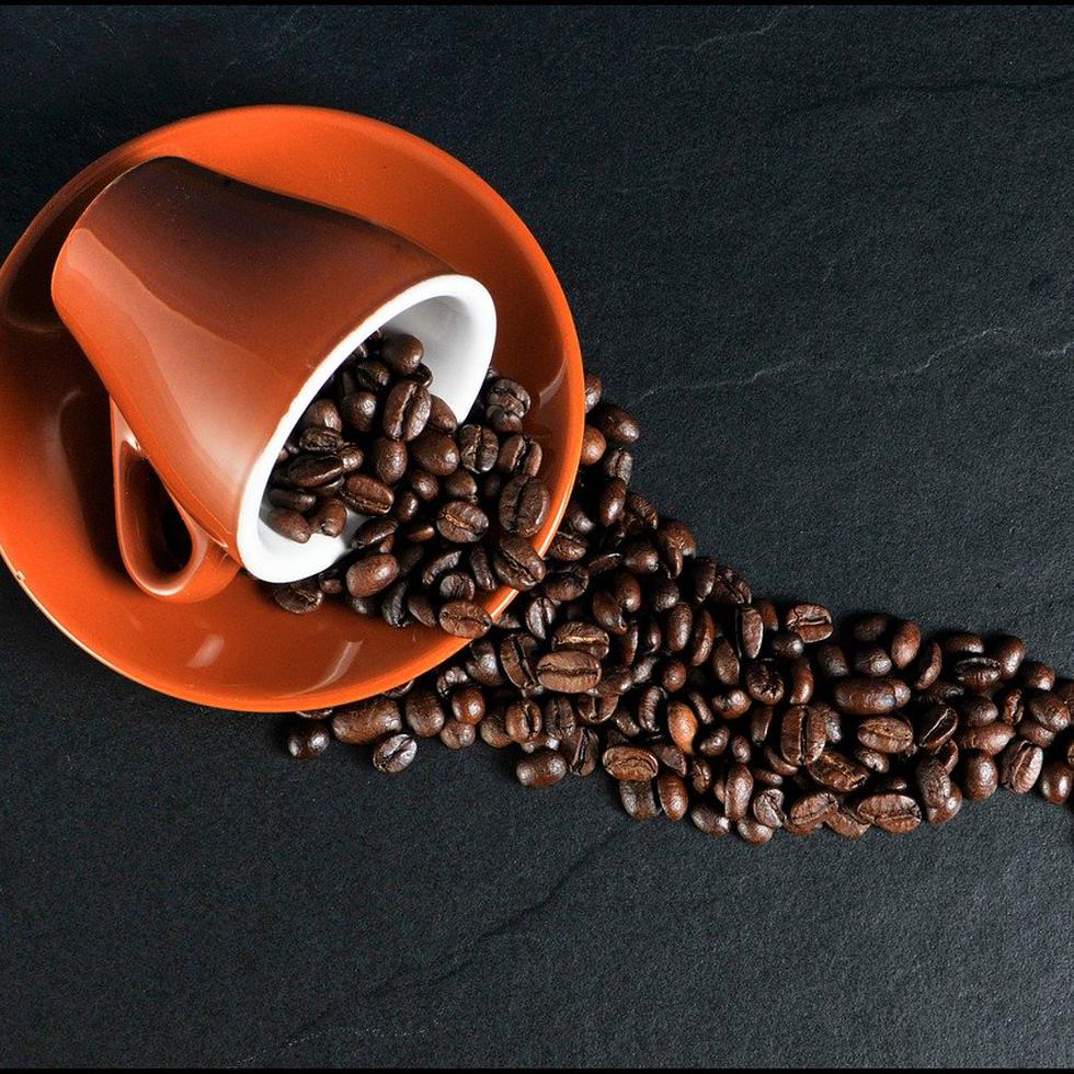 El café ofrece grandes beneficios para la piel.