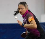 Adriana Díaz viene de una victoria en Singapur ante la representante de Hong Kong, Chengzhu Zhu.