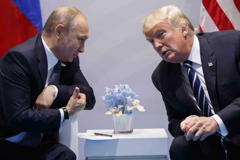 La encuesta se realizó antes de que Trump firmara un proyecto de ley que amplía las sanciones contra Rusia por Ucrania y la respuesta del Kremlin. (The Associated Press)