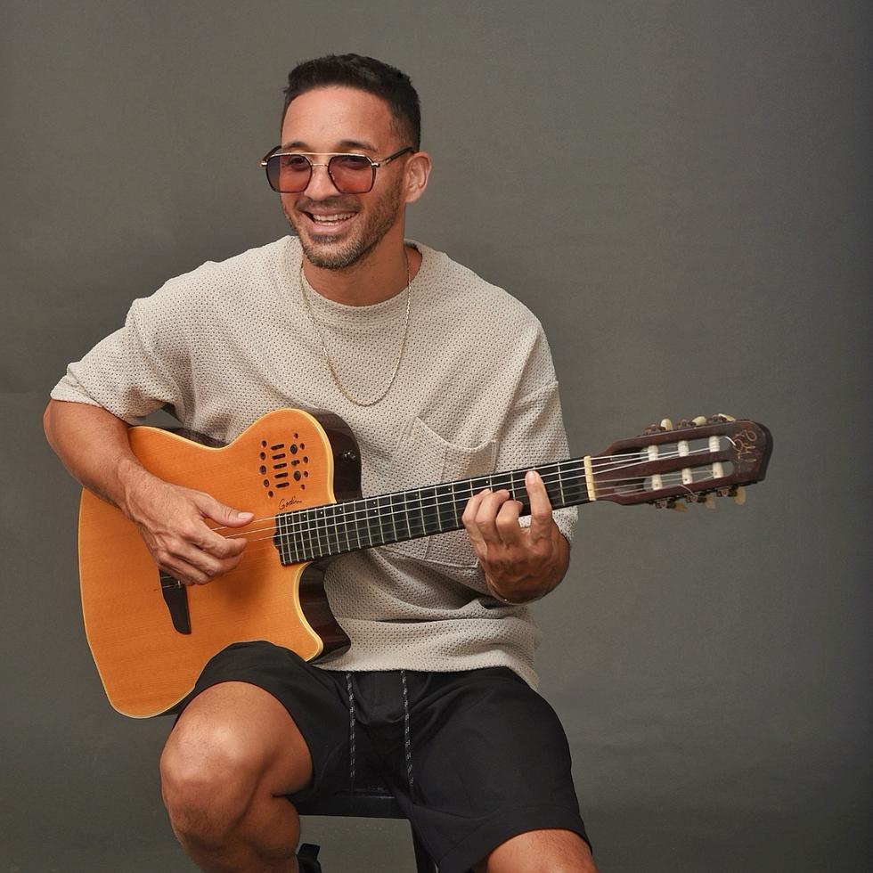 El cantante Juan Vélez se presentará al Centro de Bellas Artes de Santurce el 30 de julio de 2023.