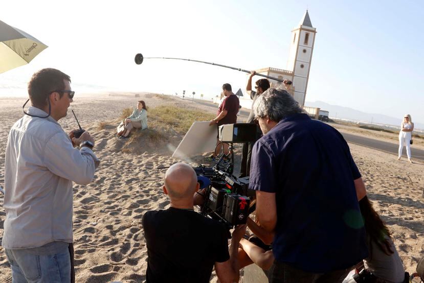 Rodaje de una película en una playa en el área de Los Ángeles.