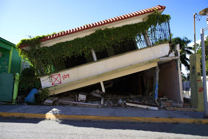 Una de las casas afectadas tras el temblor de enero de 2020 en Guánica.