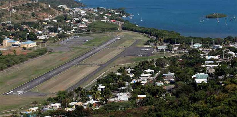 La operación del aeropuerto de Culebra será investigada por el Senado. (Archivo)