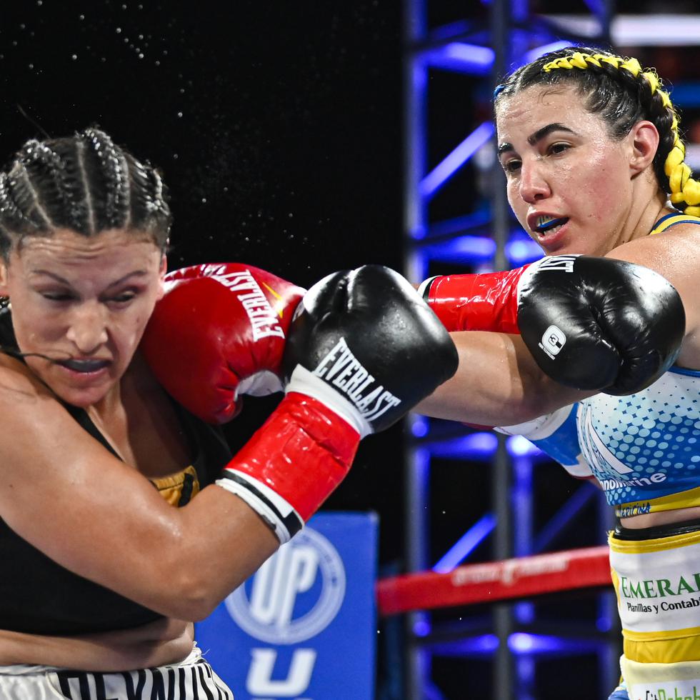 Stephanie Piñeiro (derecha) derrotó por decisión unánime a la argentina Yamila “La Maquinita” Reynoso (izquierda).