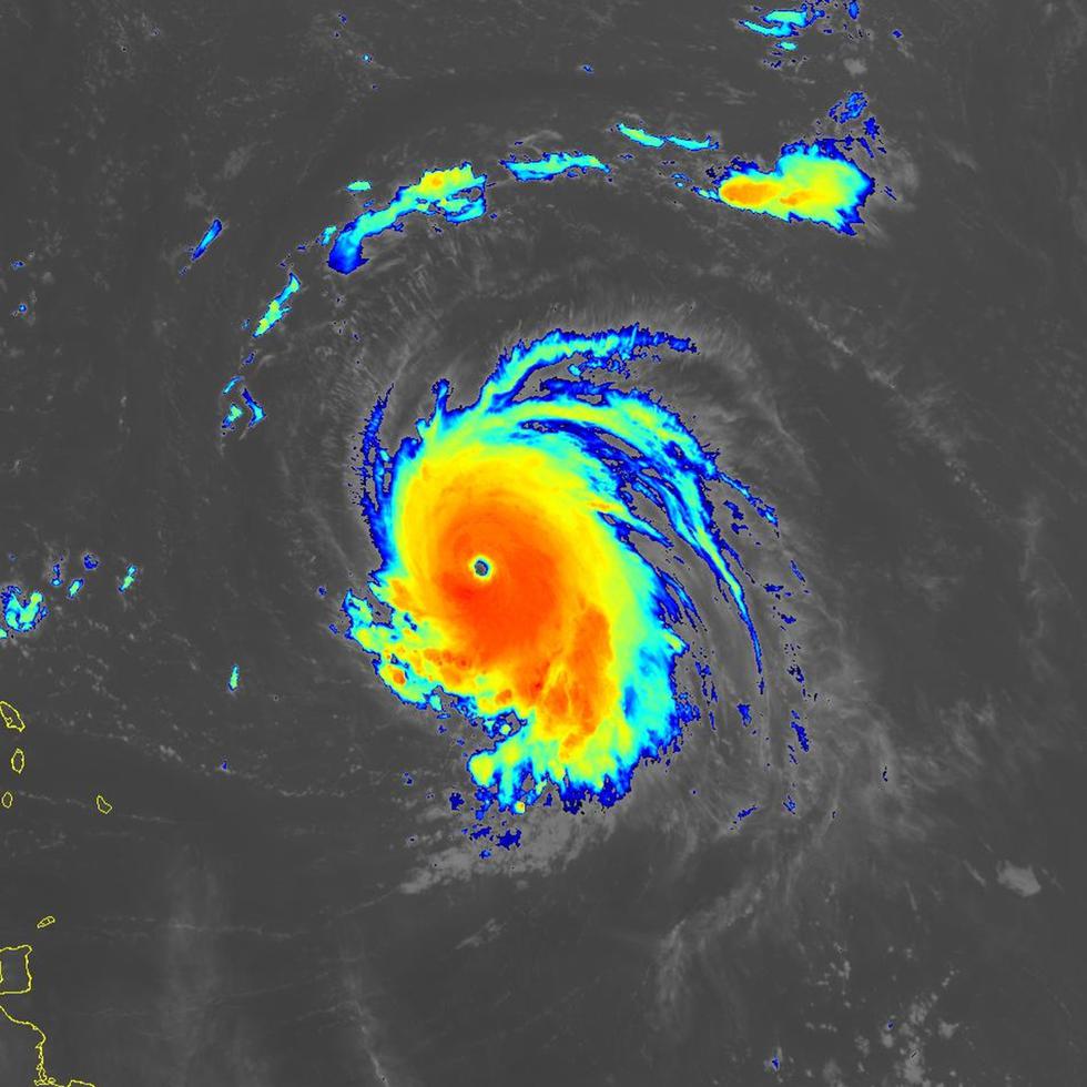 Imagen del satélite GOES-16 (GOES-East) que muestra el huracán Lee tras alcanzar la categoría 5 en la escala Saffir-Simpson.