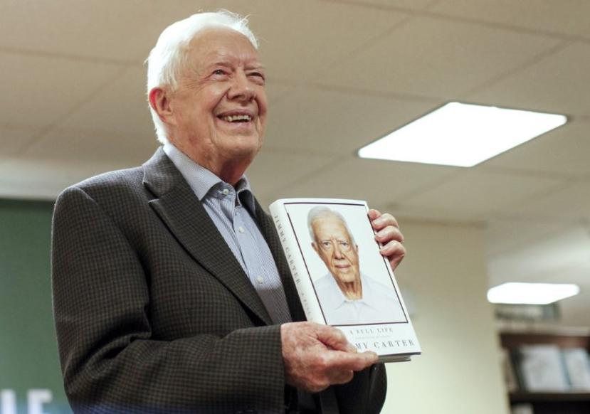 El sábado, Carter finalizó una gira de promoción del libro "A Full Life: Reflections at 90" (Una vida completa. Reflexiones a los 90),