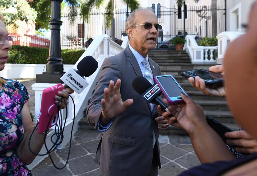 El presidente de la UPR rechazó opinar sobre la querella que radicó en su contra la Asociación Puertorriqueña de Profesores Universitarios por presuntas represalias.
