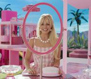 Margot Robbie en una escena de "Barbie".