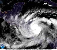 Imagen capturada por el satélite GOES-East del huracán Julia al aproximarse a Nicaragua.