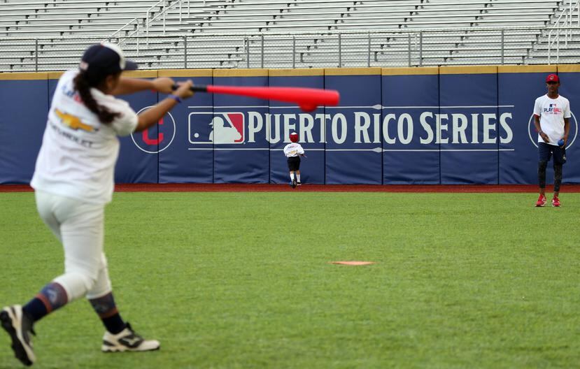 En la foto, el estadio Hiram Bithorn, en San Juan, durante los preparativos para la Serie de Puerto Rico, la cual comienza hoy. El evento generará 6,400 noches cuarto, según la Compañía de Turismo.
