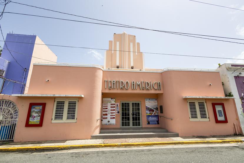 Teatro América was constructed in 1942.