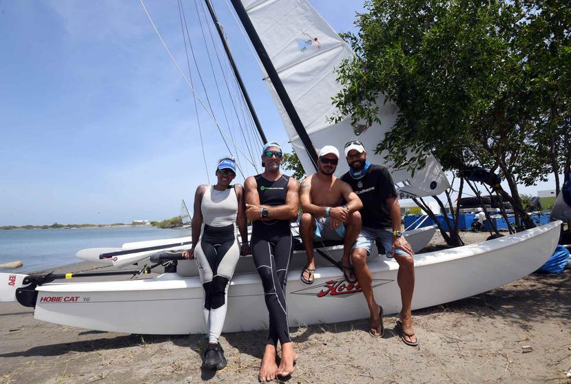 Por su parte, Enrique "Quique" Figueroa y Francesca Valdés ganaron la novena regata de Hobie Cat 16 y se mantuvieron al frente del evento.