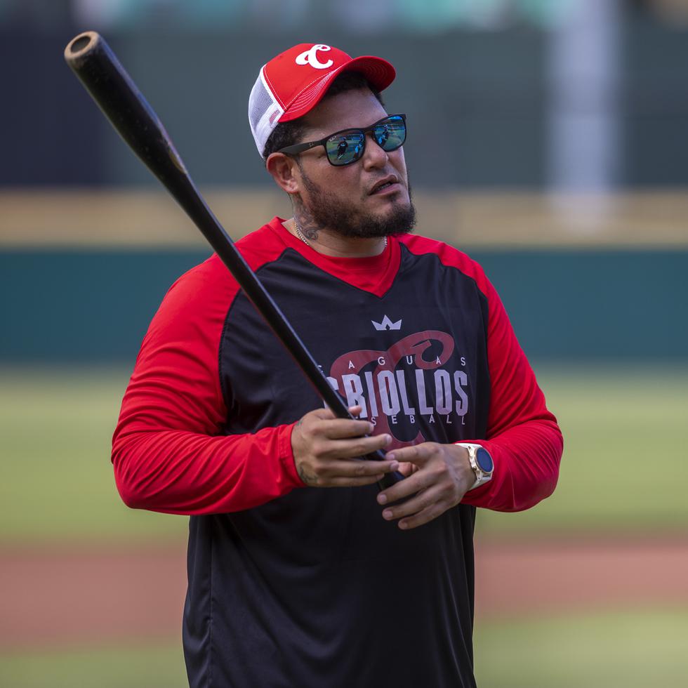 Yadier Molina atraviesa su primera experiencia como dirigente en el béisbol invernal boricua como timonel de los Criollos de Caguas.